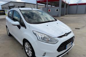 Ford Focus B-Max 1.5 TDCi 75 CV Titanium