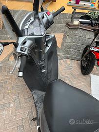 Scooter SH 300