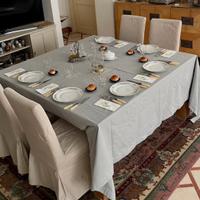 Tavolo in legno quadrato  misura 1,50