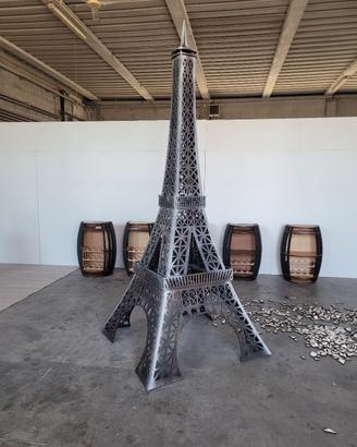 torre Eiffel h. 300 cm
