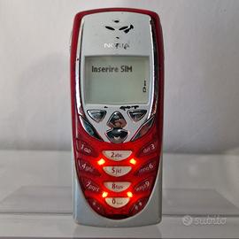 Nokia 8310 funzionante con alimentatore 