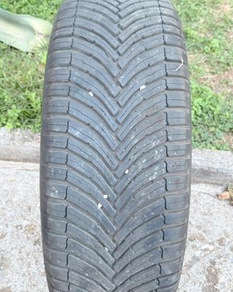 Pneumatici 4 stagioni bridgeston