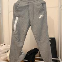 Pantaloni tuta nike