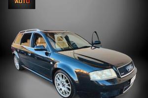 AUDI RS 6 4.2 V8 Biturbo Avant quattro