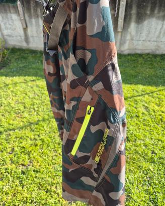 ENDURA bermuda camo
