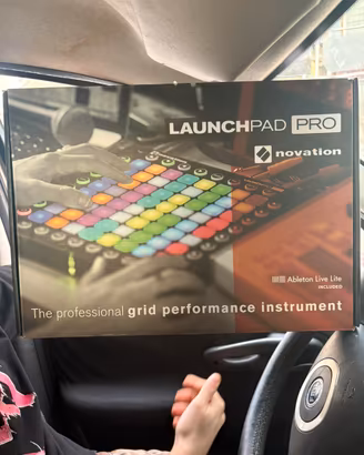 Novation Launchpad pro controller Midi grid