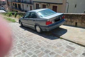 BMW 1992  Fascino intramontabile, pronta da vivere