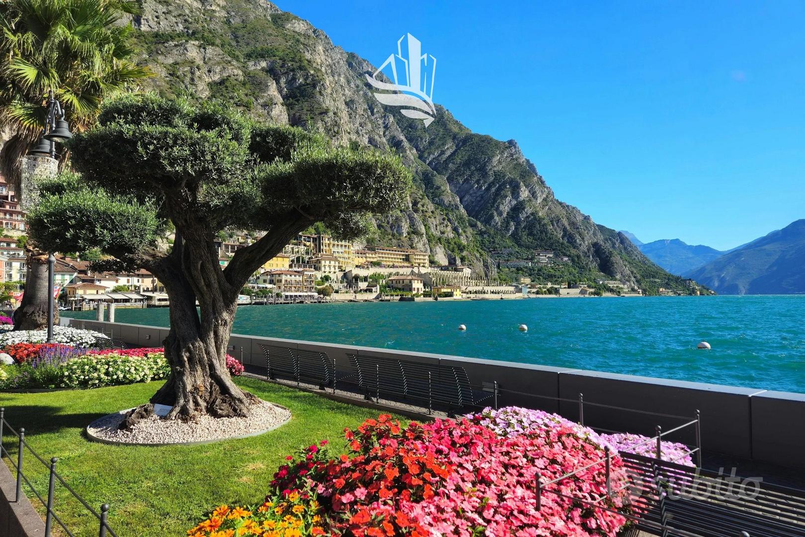 Esclusivi trilocali di nuova costruzione sul Lago - View 4