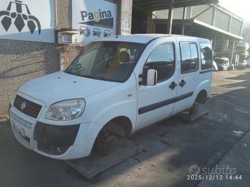FIAT DOBLÒ 1.3 TD 2009 199A2000  PER RICAMBI