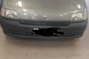 RENAULT Clio - 1993