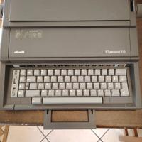 macchina da scrivere Olivetti 