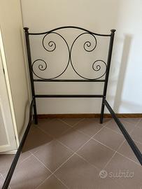 Struttura letto in ferro battuto