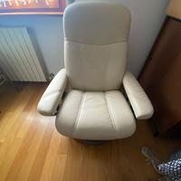 Poltrona Stressless + Pouf