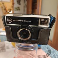 macchina fotografica anni 70 