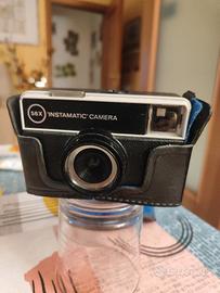 macchina fotografica anni 70 