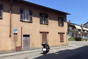 Immobile in asta di 68 m² con 1 locale a Besana in