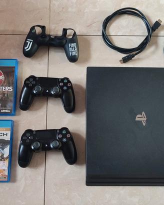 PS4 PRO (CUH - 7216B) +CONTROLLER E BASE