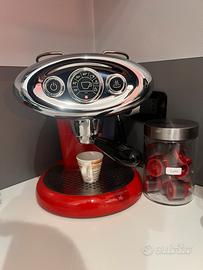 Macchina da caffe illy
