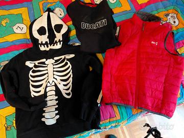 maglia Ducati con gilet e felpa