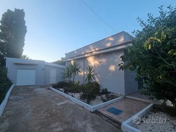 Villetta a Carini con garage e dependance