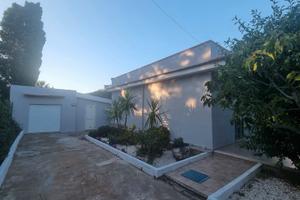 Villetta a Carini con garage e dependance