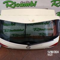 PORTELLONE CON SPOILER PER ALFA 147 2001