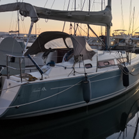 Barca hanse 350
