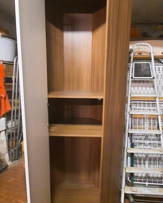 Armadio a colonna ad un' anta