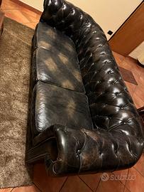 Divano Chesterfield 3 posti