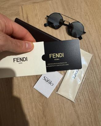 Occhiali sole Fendi