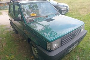 FIAT Panda 4x4 con gancio a traino