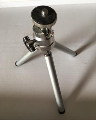 Treppiede telescopico