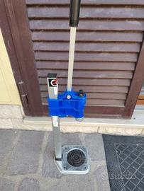 Macchinetta tappa bottiglie 