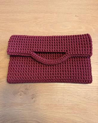 Pochette cordino uncinetto