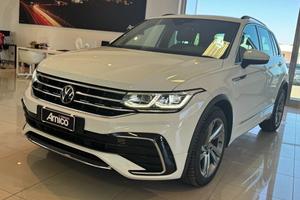 VOLKSWAGEN Tiguan 2.0 TDI DSG R-Line Luci ambient/