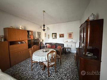 PORZIONE DI QUADRIFAMILIARE A TORNACO