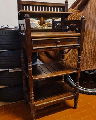 Étagère in legno