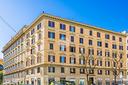 4-locali-a-roma