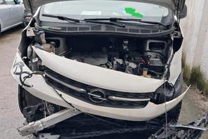 Opel Vivaro 1.5 Diesel 3p Incidentato