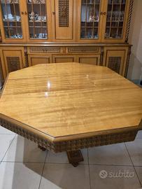 Tavolo in legno