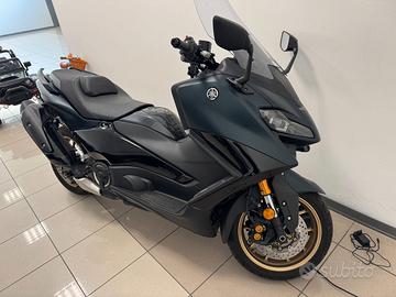 T-MAX 560 TECH MAX
