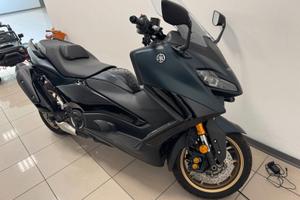 T-MAX 560 TECH MAX