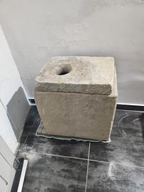 antica pilozza in pietra leccese