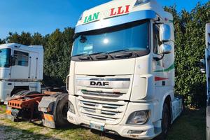 Trattore stradale DAF XF 510