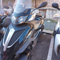 Mp3 Yourban Piaggio ERL 300