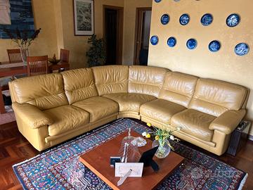Divano angolare in vera pelle