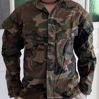 Abbigliamento militare per softair