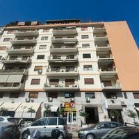 MSE VILLABIANCA, 3° piano, mq 200, p auto