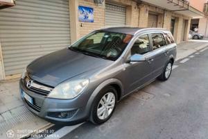 OPEL  ASTRA  PERFETTA
