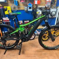 Giant Trace E+